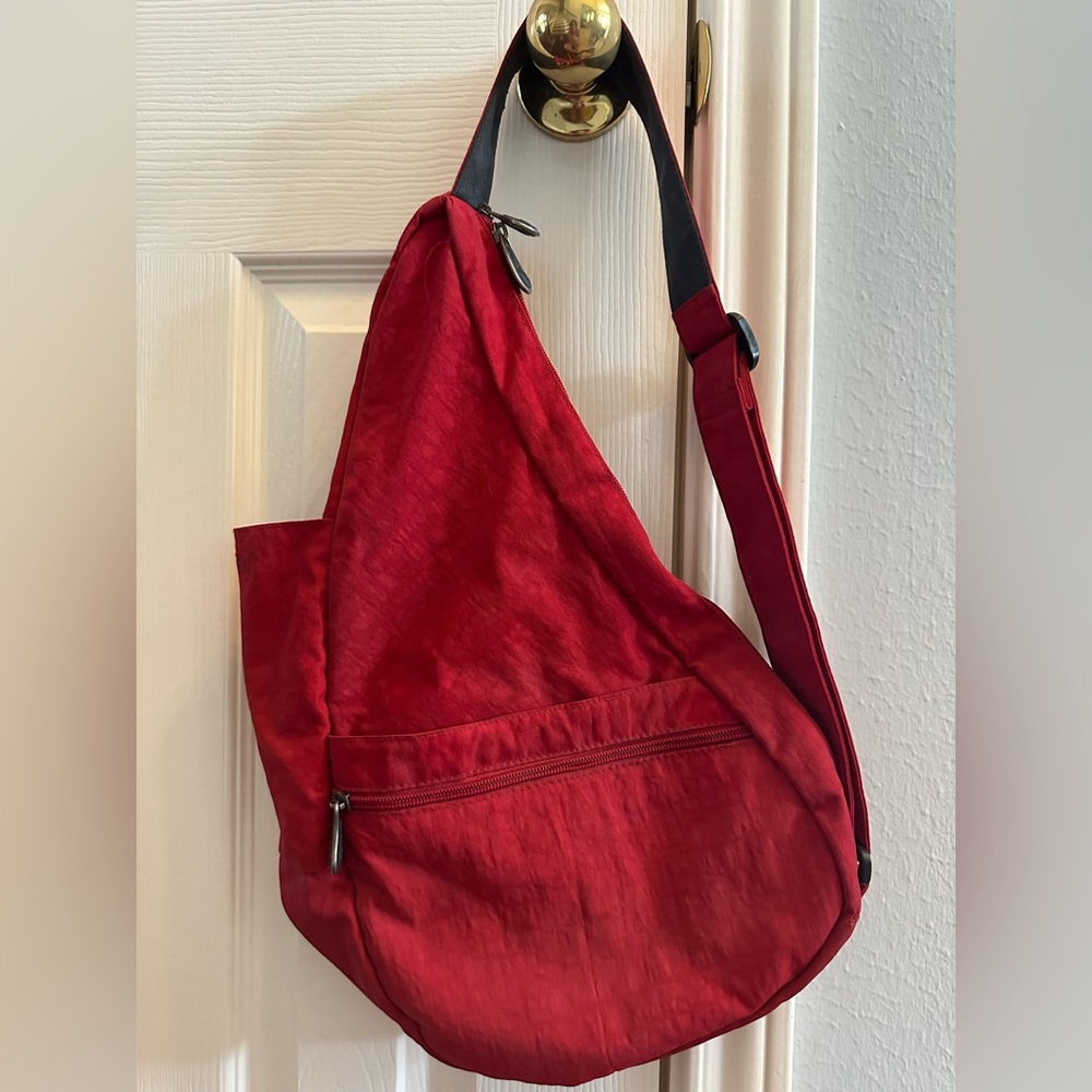 Casual sling bag